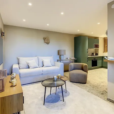 Paradise- Saint-tropez- Piscine Apartman Saint-Tropez