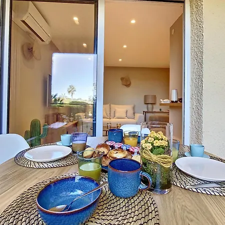 Paradise- Saint-tropez- Piscine Apartman